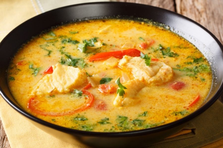 Moqueca de Peixe com Leite de Coco