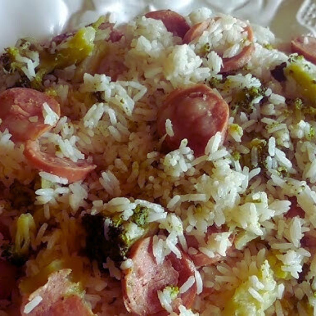 Arroz com Linguiça e Brócolis