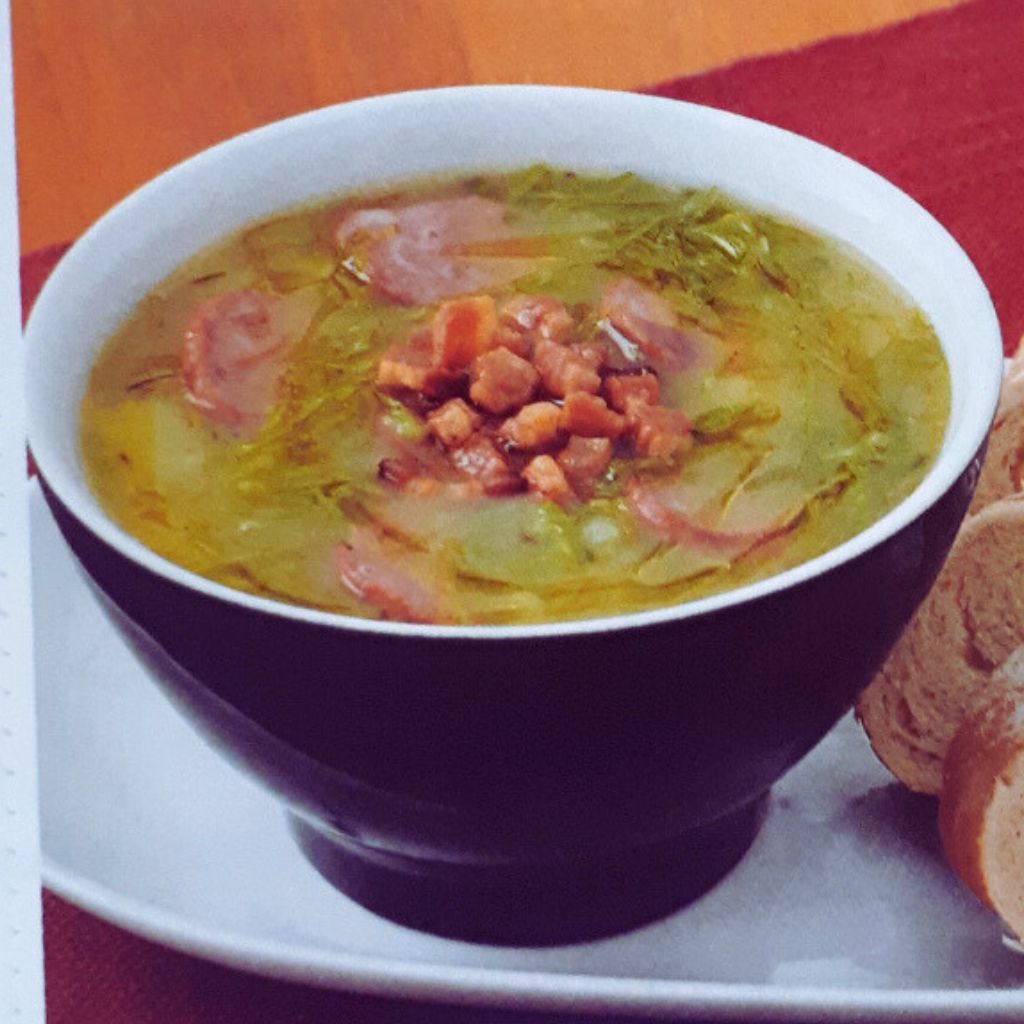 Caldo Verde com Linguiça Calabresa