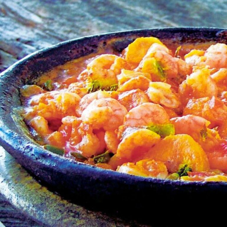 Moqueca de Banana e Camarão